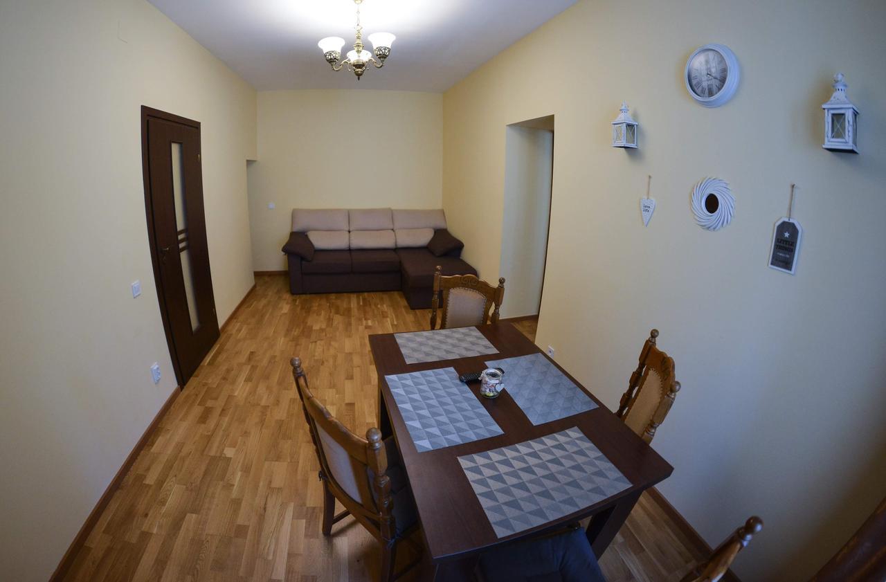 Apartment Luca Poarta Schei Брашов Екстер'єр фото